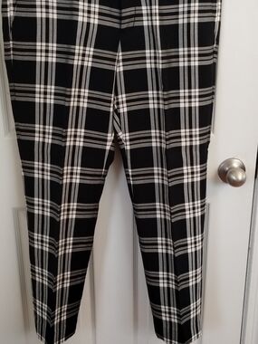 Banana Republic Black & White Plaid Cropped Women's Pants